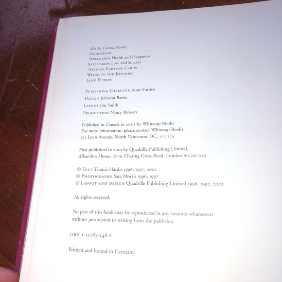 White Magic Book-Titania’s Book of favourite Spells. - Picture 3 of 9